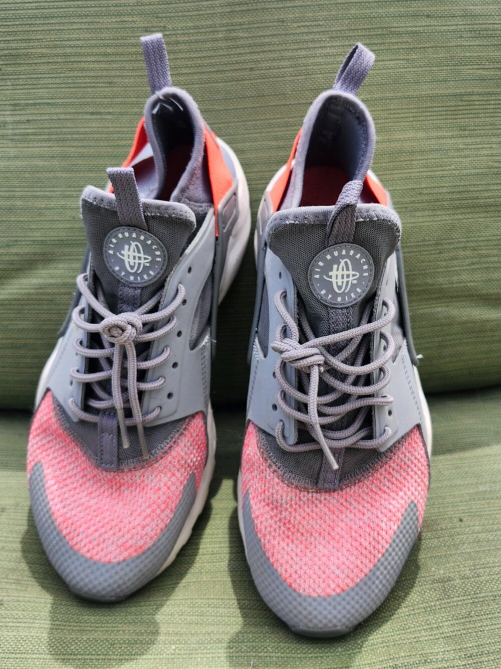 Nike Unisex Kids Nike Air Huarache Run Ultra Gray Volt Pink White 942122-001 7Y